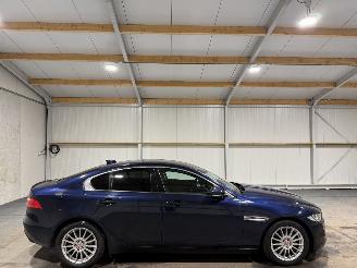 Damaged car Jaguar XE 2.0D 120kW Portfolio Clima Navi 2017/2
