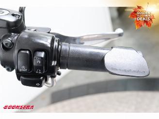 Harley-Davidson  FLSTN Softail DeLuxe 8.752 Mijl! picture 13