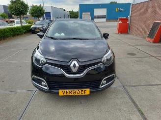 Uttjänta bilar auto Renault Captur Captur (2R), SUV, 2013 0.9 Energy TCE 12V 2017/5