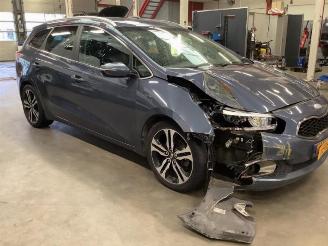 Kia Cee d Cee'd Sportswagon (JDC5), Combi, 2012 / 2018 1.6 GDI 16V picture 2