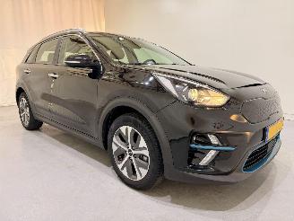 uszkodzony samochody osobowe Kia e-Niro 64kWh DynamicLine Aut 2020/11