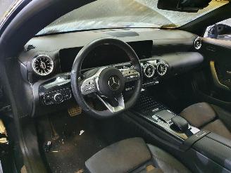 Mercedes Cla-klasse 118 CLA220 Shooting Brake picture 39