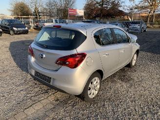 Autoverwertung Opel Corsa E 1.4 Zilver Z176 Onderdelen 2015/10
