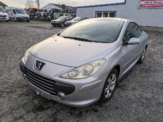 Salvage car Peugeot 307 CC Cabrio 1.6 2007/6