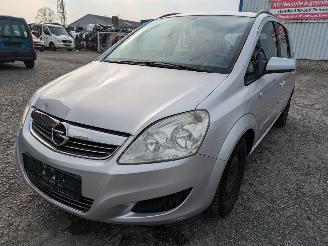Vrakbiler auto Opel Zafira 1.9 CDTI 2008/12