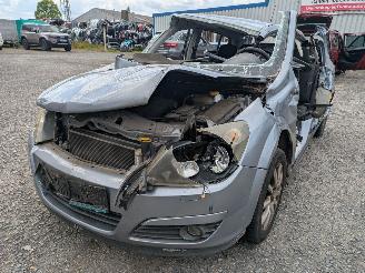 demontáž osobní automobily Opel Astra 1.8 2004/10