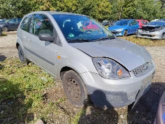 Autoverwertung Ford Fiesta 1.3-8V Cool & Sound 2007/7