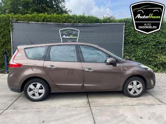 Démontage voiture Renault Grand-scenic Grand Scenic III (JZ), MPV, 2009 / 2016 1.4 16V TCe 130 2009/7