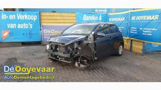 Peugeot 108 108, Hatchback, 2014 1.0 12V VVT-i picture 3