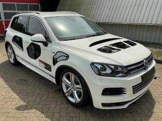 Auto da rottamare Volkswagen Touareg Touareg (7PA/PH), SUV, 2010 / 2018 4.2 TDI V8 DPF 32V 2010/4