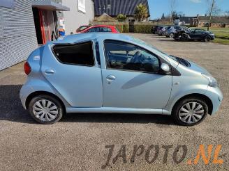 Toyota Aygo Aygo (B10), Hatchback, 2005 / 2014 1.0 12V VVT-i picture 6