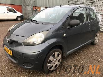 Salvage car Toyota Aygo Aygo (B10), Hatchback, 2005 / 2014 1.0 12V VVT-i 2009/8