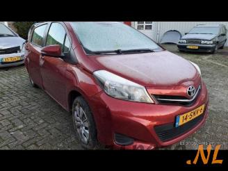 Toyota Yaris Yaris III (P13), Hatchback, 2010 / 2020 1.33 16V Dual VVT-I picture 2