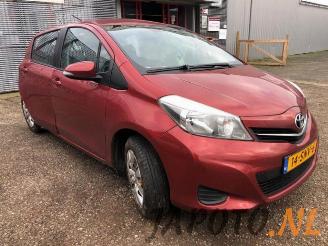 Toyota Yaris Yaris III (P13), Hatchback, 2010 / 2020 1.33 16V Dual VVT-I picture 15