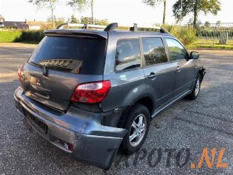 Mitsubishi Outlander Outlander (CU), SUV, 2001 / 2007 2.0 16V 4x2 picture 5