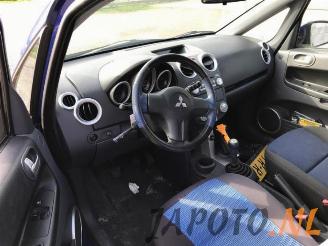 Mitsubishi Colt Colt (Z2/Z3), Hatchback, 2004 / 2012 1.5 16V picture 8