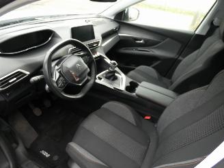 Peugeot 5008 1.2 PT BL. Executive 7 persoons picture 12