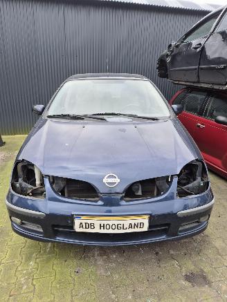 Salvage car Nissan Almera-tino (V10M) MPV 1.8 16V (QG18DE) [85kW] 2006/1