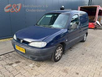 disassembly passenger cars Peugeot Partner Partner, Van, 1996 / 2015 2.0 HDi 2002/10