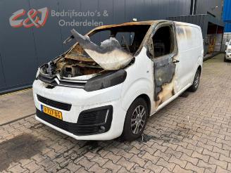 Vrakbiler auto Citroën Jumpy Jumpy, Van, 2016 2.0 Blue HDI 150 2016/9