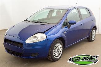 damaged passenger cars Fiat Grande Punto 1.4 Active Airco 2007/6