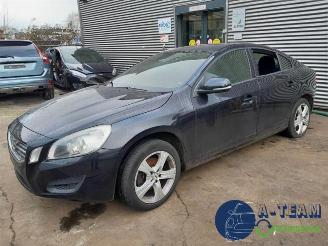 Volvo S-60 S60 II (FS), Sedan, 2010 / 2018 1.6 T4 16V picture 4
