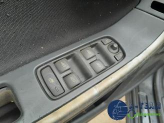 Volvo S-60 S60 II (FS), Sedan, 2010 / 2018 1.6 T4 16V picture 16