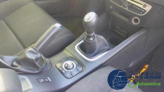 Renault Mégane Megane III Berline (BZ), Hatchback 5-drs, 2008 / 2017 1.4 16V TCe 130 picture 17