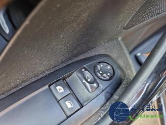 Peugeot 208 208 I (CA/CC/CK/CL), Hatchback, 2012 / 2019 1.2 Vti 12V PureTech 82 picture 28