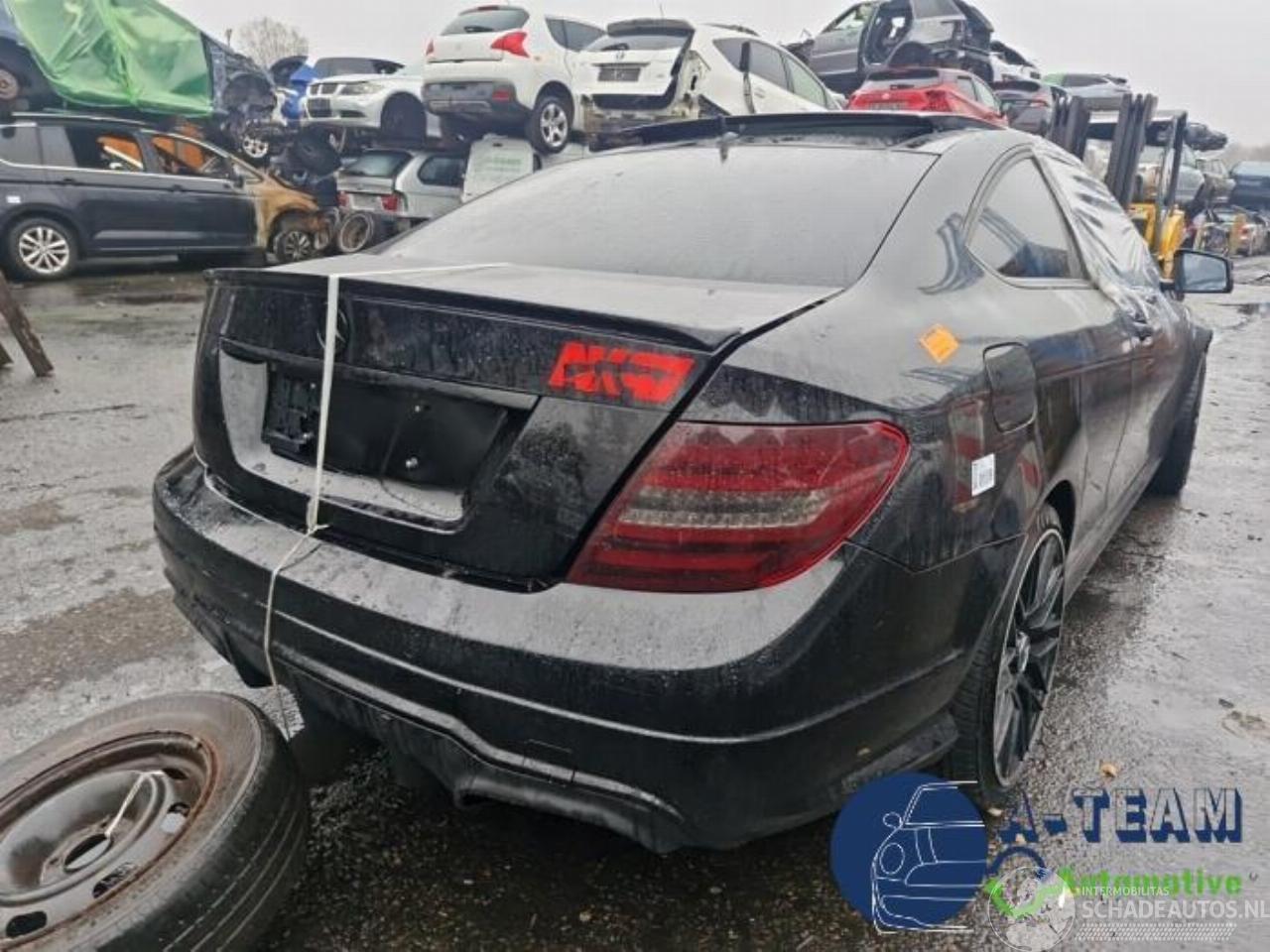 Mercedes C-klasse C AMG (C204), Coupe, 2011 6.2 C-63 AMG V8 32V Edition 507