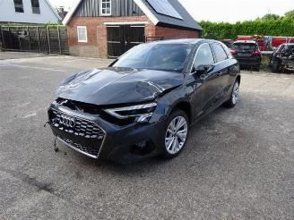 Purkuautot passenger cars Audi A3 A3 Sportback (8YA), Hatchback 5-drs, 2019 1.4 40 TFSIe 16V 2021/6