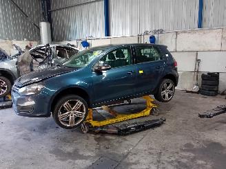 rozbiórka samochody osobowe Volkswagen Golf Golf VI (5K1) Hatchback 1.6 TDI 16V (CAYC(Euro 5)) [77kW]  (02-2009/11=
-2012) 2010
