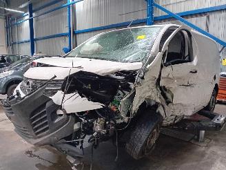 Uttjänta bilar auto Opel Vivaro Vivaro Van 1.5 CDTI 120 (D15DTH(DV5RUC)) [88kW]  (03-2019/...) 2022