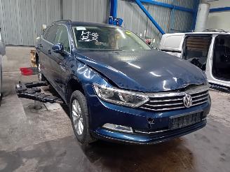 Volkswagen Passat Passat Variant (3G5) Combi 1.6 TDI 16V (DCXA) [88kW]  (08-2014/11-2020=
) picture 2