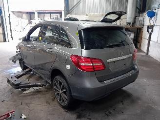 Mercedes B-klasse B (W246) Hatchback 1.6 B-200 BlueEFFICIENCY Turbo 16V (M270.910) [115k=
W]  (11-2011/12-2018) picture 4