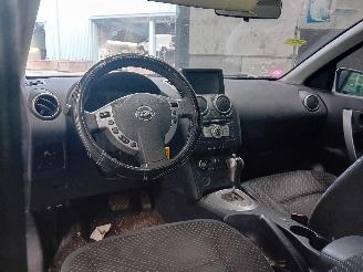 Nissan Qashqai Qashqai (J10) SUV 2.0 16V 4x4 (MR20DE) [104kW]  (11-2010/01-2014) picture 5