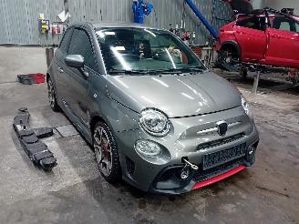 Abarth  500/595/695 Hatchback 1.4 T-Jet 16V (312.B.3000) [121kW]  (05-2016/...=
) picture 2