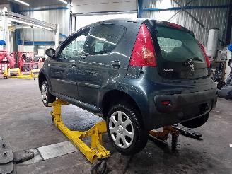 Peugeot 107 107 Hatchback 1.0 12V (384F(1KR)) [50kW]  (06-2005/05-2014) picture 4