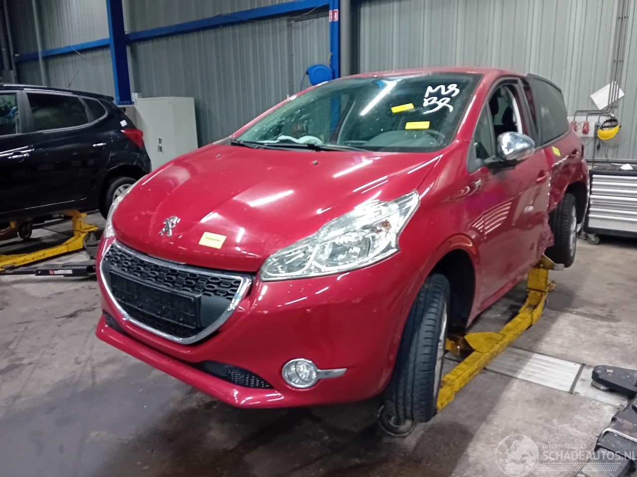 Peugeot 208 208 I (CA/CC/CK/CL) Hatchback 1.2 Vti 12V PureTech 82 (EB2F(HMZ)) [60k=
W]  (03-2012/12-2019)