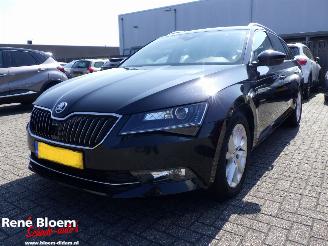 Damaged car Skoda Superb 1.8 TSI Style  Business 179pk DSG 2018/7