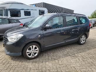 Dacia  7 PERSOONS Lodgy - 1.2 TCe Ambiance , Airco, Multimediasysteem, Bluetooth,  1e EIGENAARTe picture 2