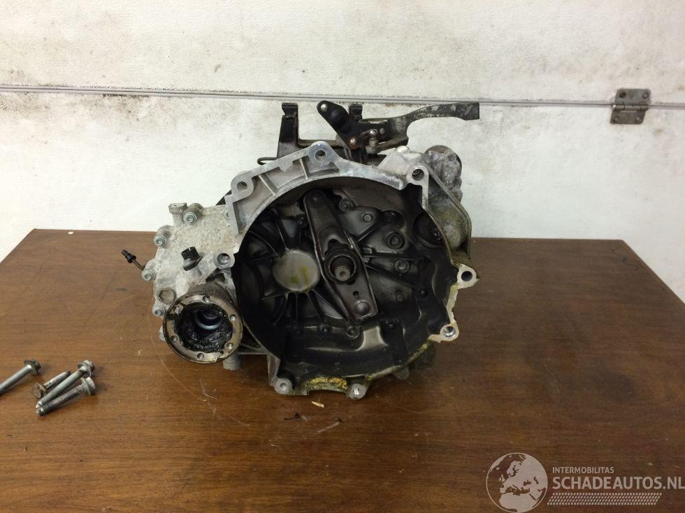 Volkswagen Polo 1.4 16v versnellings bak