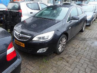  Opel Astra 1.4 turbo benzine 2011/8