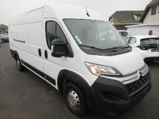 dommages fourgonnettes/vécules utilitaires Citroën Jumper 2.2D 165pk L4-H2 Hoog/ExtraLang  Heavy   Airco Navi Camera CruiseControl 10.950-Netto 2023/3