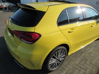 Voiture accidenté Mercedes A-klasse A 220d 4Matic Aut. AMG-LINE NightPack Pano Navi ...... 2023/10