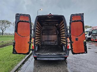 Mercedes Sprinter 211 picture 11