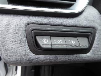 Renault Clio Evolution Hybrid automatic picture 19