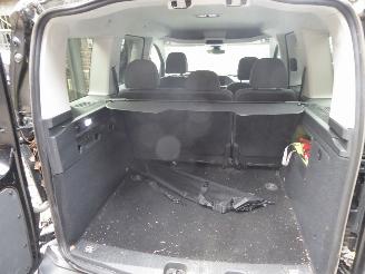 Volkswagen Caddy TDI picture 8