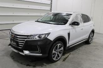 Uttjänta bilar auto MG Marvel R  