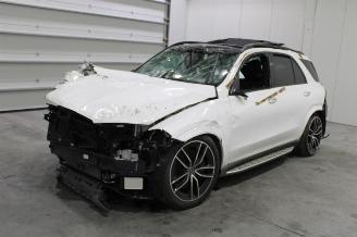 Vrakbiler auto Mercedes GLE 250 2024/3
